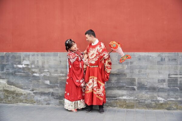 桃園奧拉最上中式婚紗初體驗：我的東方嫁衣夢在這實現！